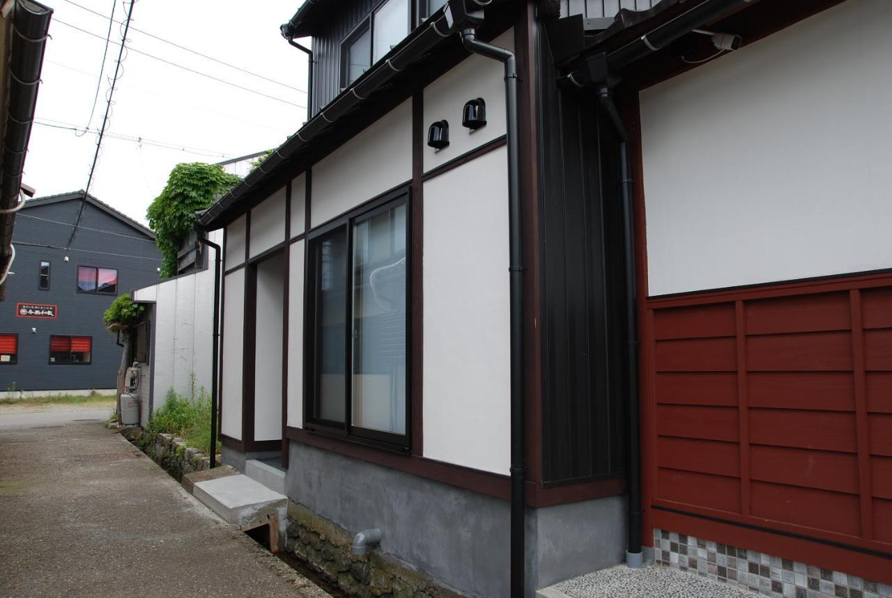 金沢一棟宿 海泉 Restoring In Kanazawa Kaisen Esterno foto